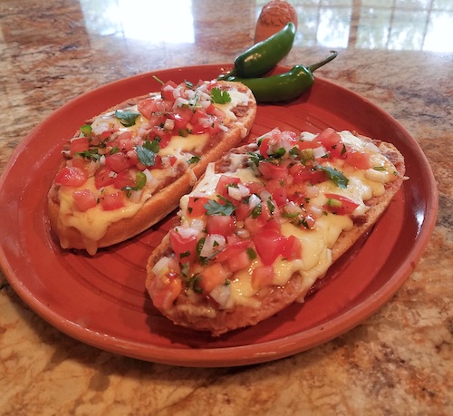 Molletes De Frijol